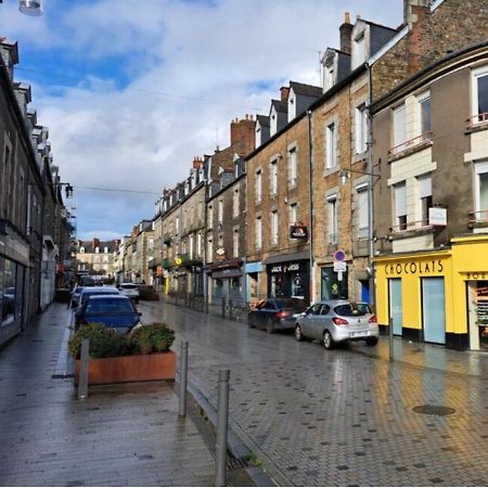 Apartamento L'Ecrin Medieval Fougères Exterior foto